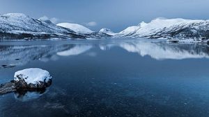 Norway Desktop Theme for Windows 10 / 11