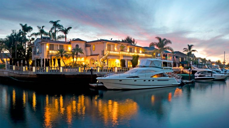 Luxury House