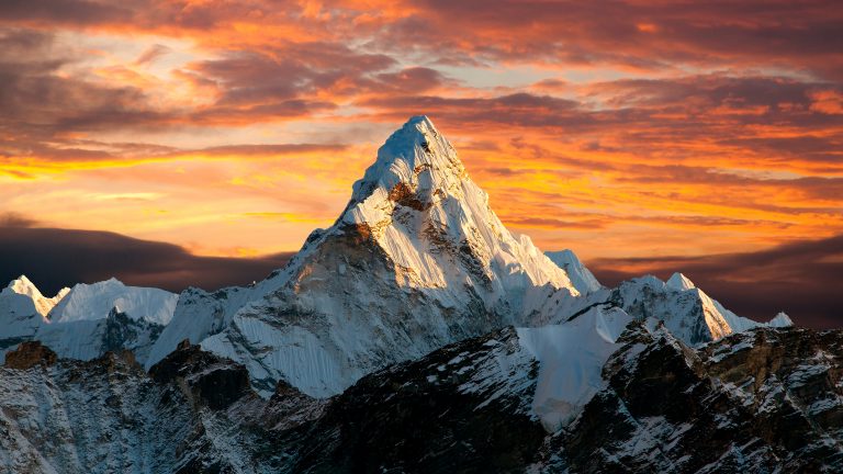 Mountain 4K