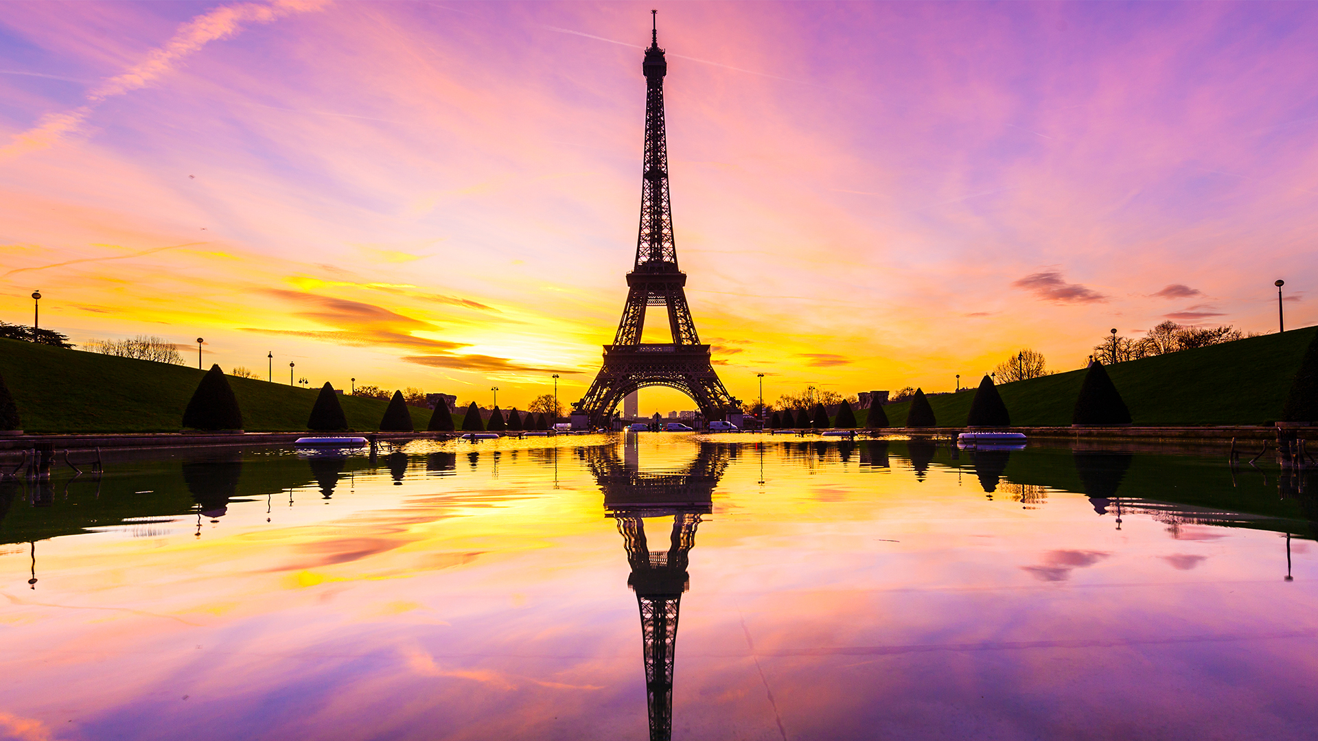 Eiffel Tower sunset wallpaper - Themes10.win