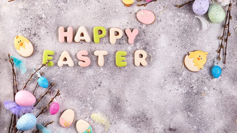 Happy Easter Theme for Windows 10 / 11